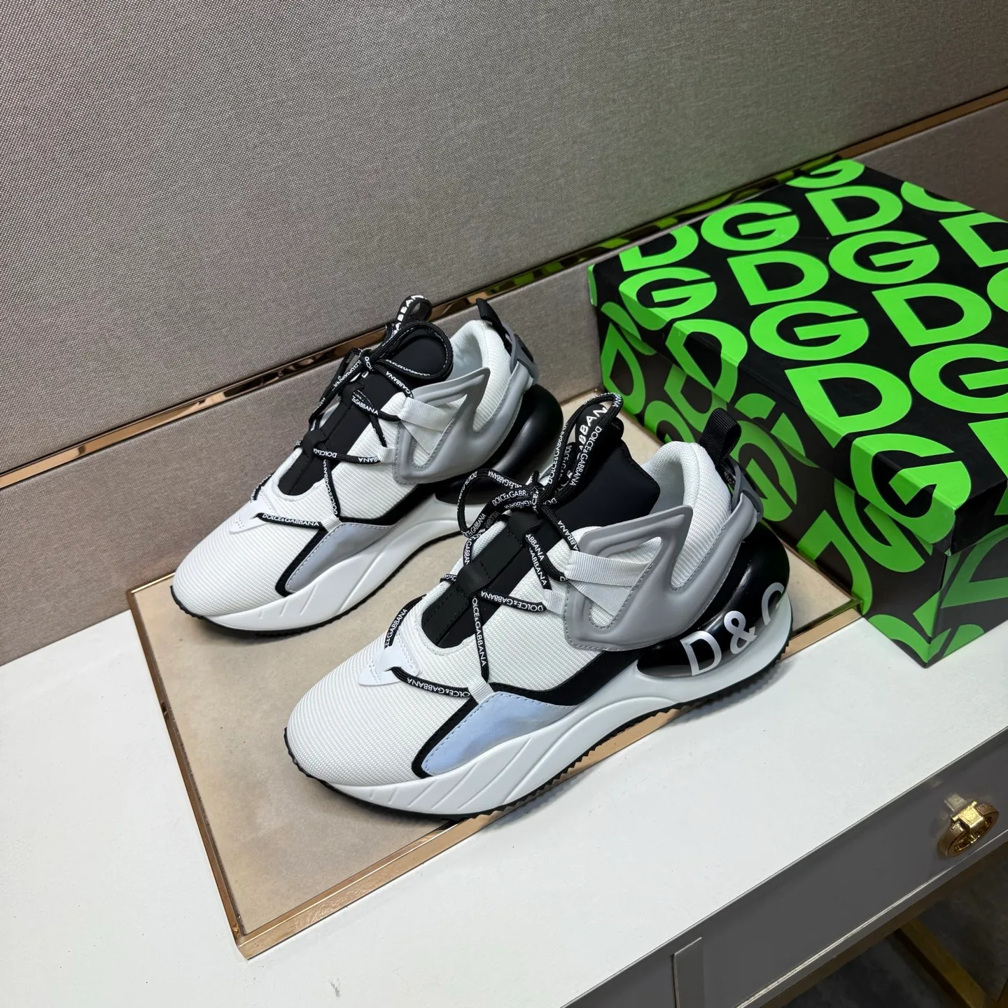 ⬛️Men's shoes💰p540 [DG～]Couple casual shoes 2025z cabinet sales simultaneously 🔶Size: 35-44#️⃣ 🔷7 colors🔜The upper is made of multi-material splicing➕Mesh lining, comfortable and breathable, sole: original comfortable and wear-resistant outsole, ⚠️real thing📱photographed🎬real thing is better📢📢📢